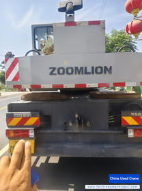Buy Zoomlion ZTC121V461 Used Crane / 13 Buy Zoomlion ZTC121V461 Used Crane / 13
